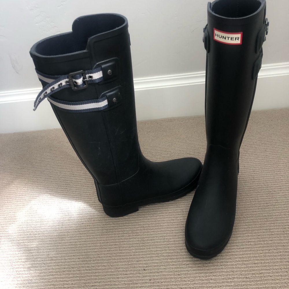 Hunter rain boots, size 7, perfect condition